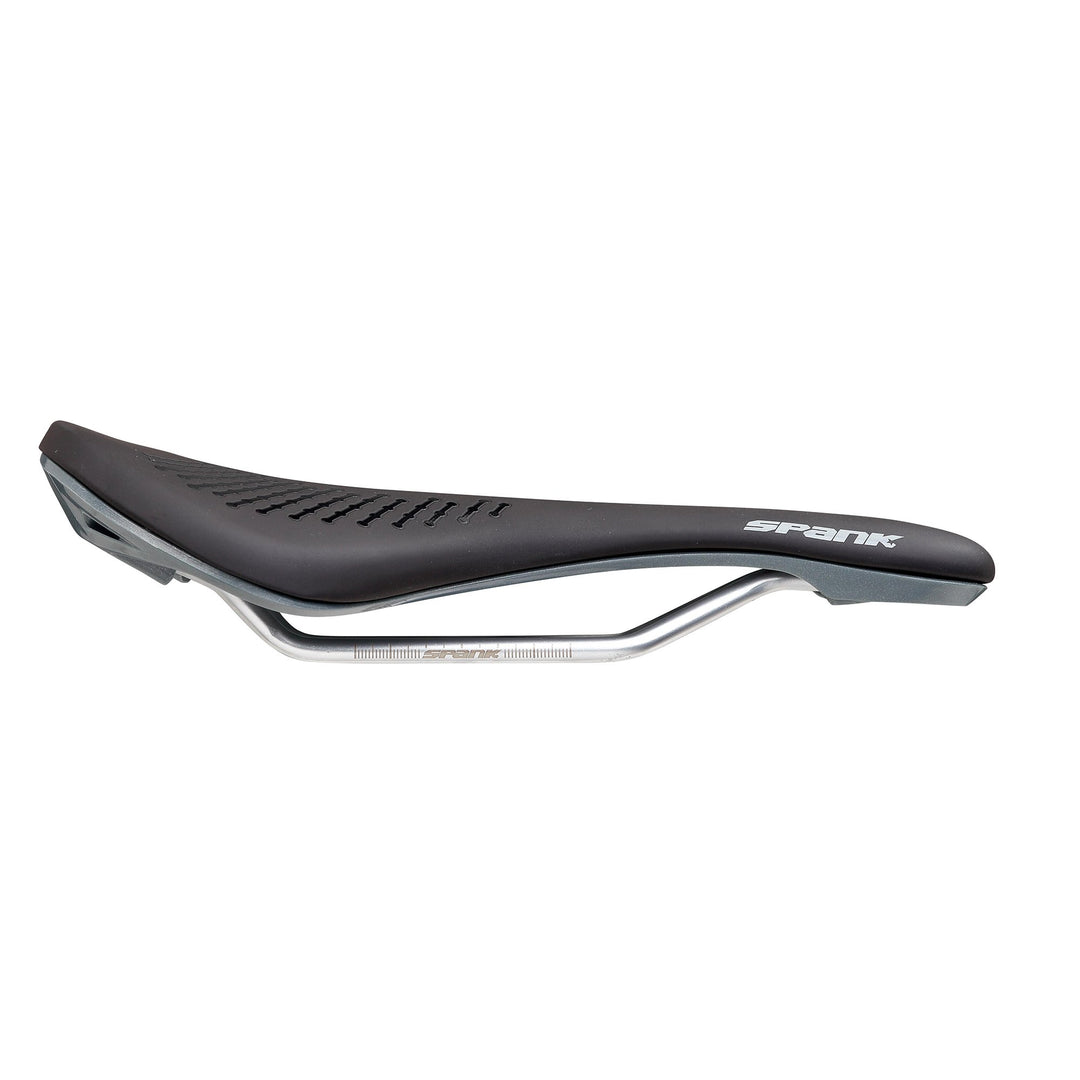 SPANK OOZY 220 Saddle